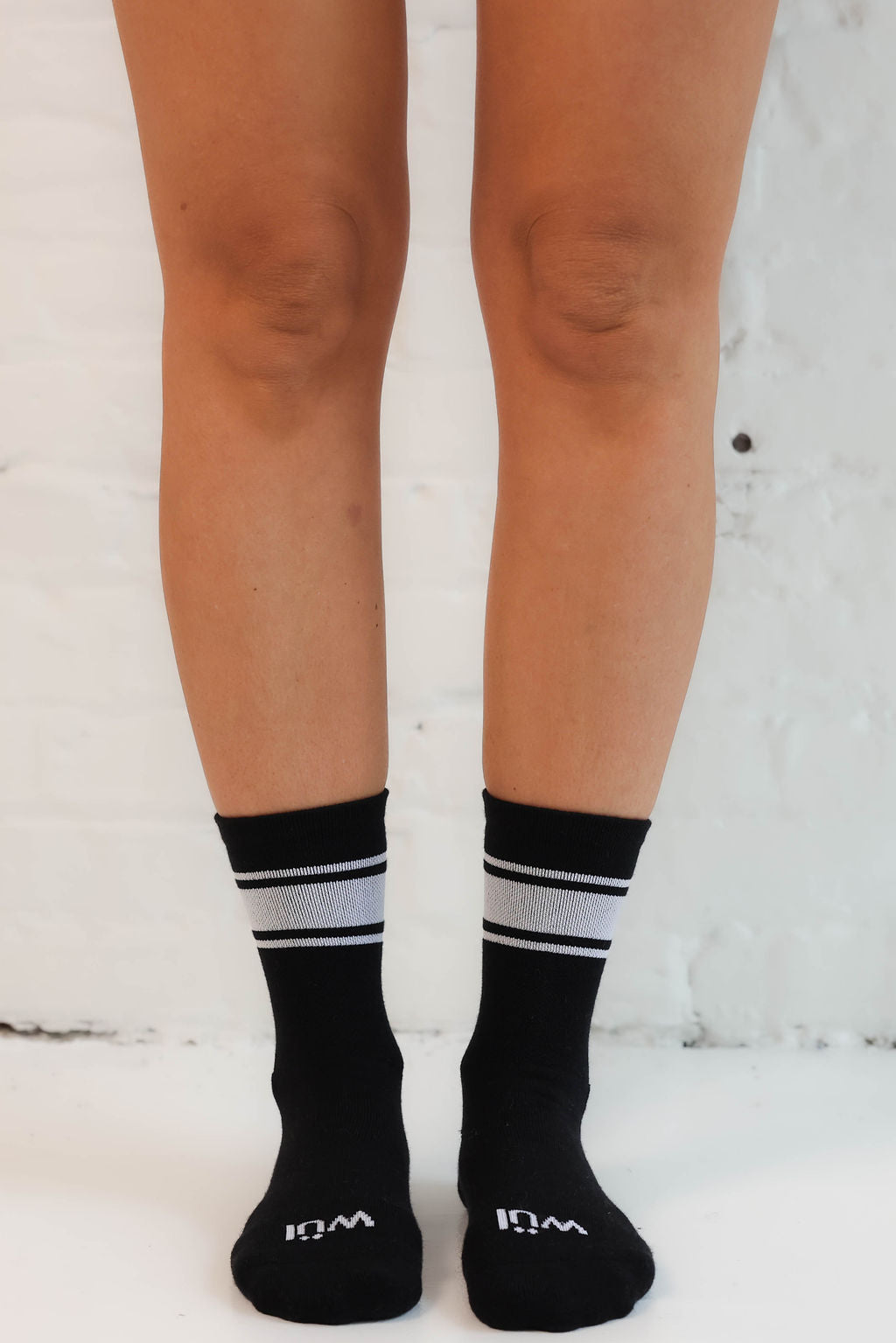 Unisex 5" Retro Stripe Crew Sock